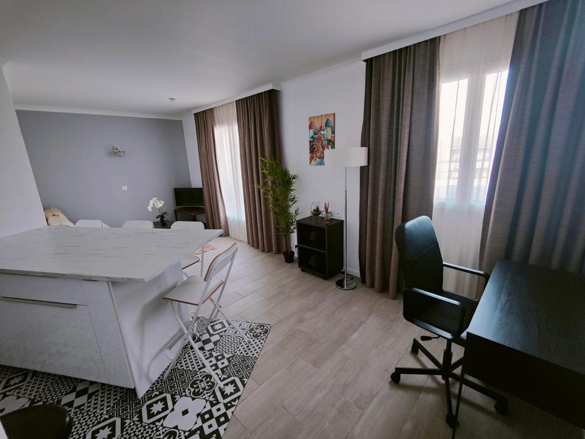 Incroyable T2 La Defense - Parking Gratuit Apartman Courbevoie Kültér fotó