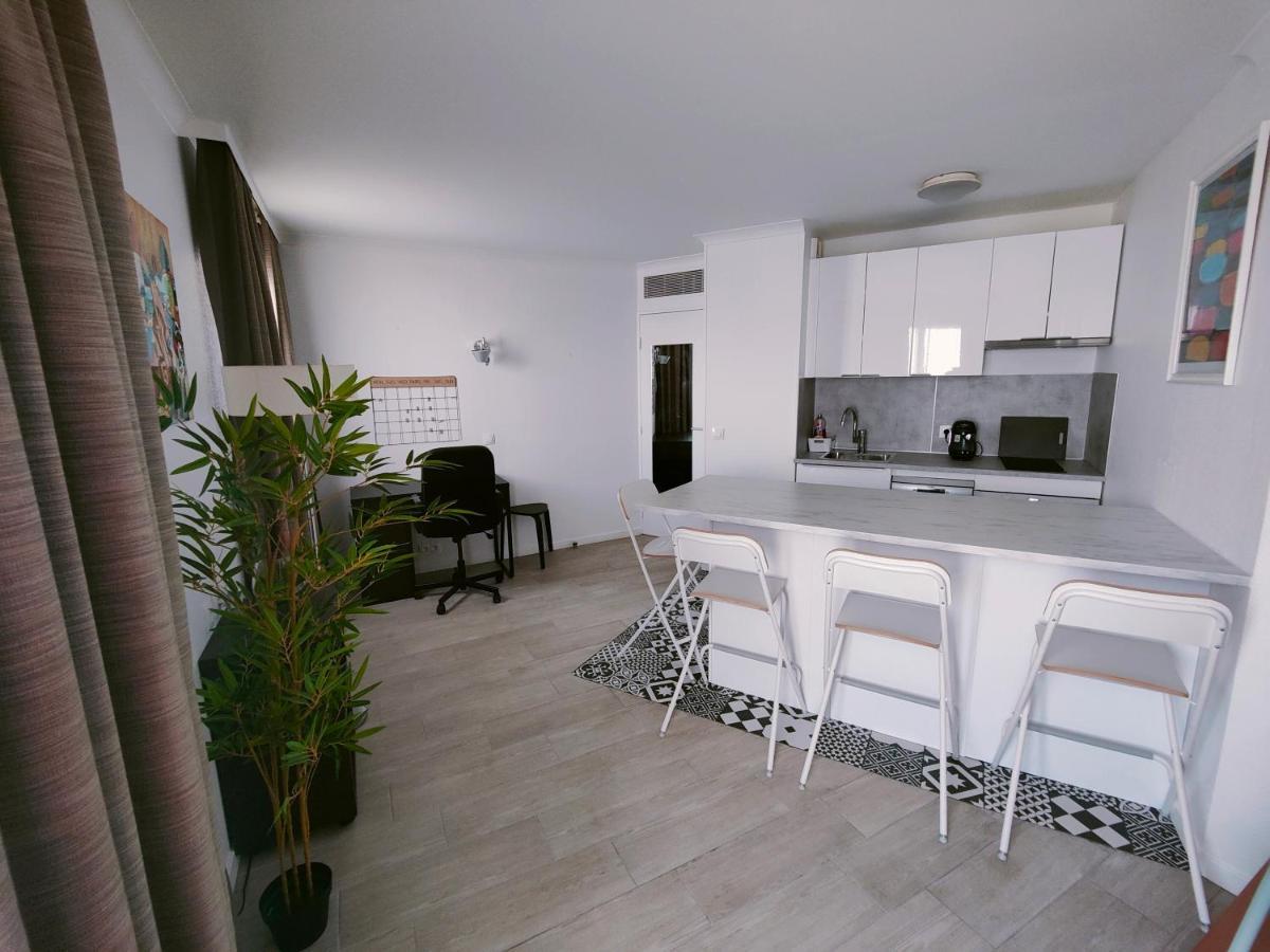 Incroyable T2 La Defense - Parking Gratuit Apartman Courbevoie Kültér fotó